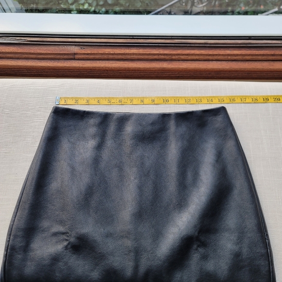 New! J Crew Sz 10 Black Faux Leather Pencil Skirt NWT - Picture 5 of 9